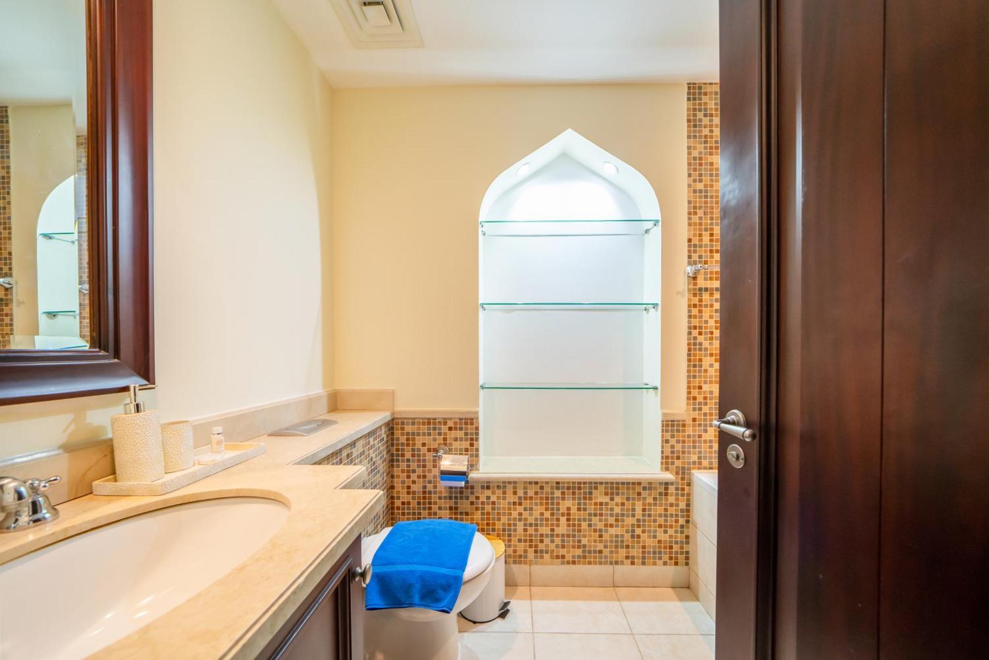 Newarabian Yasoon1 2br Downtown