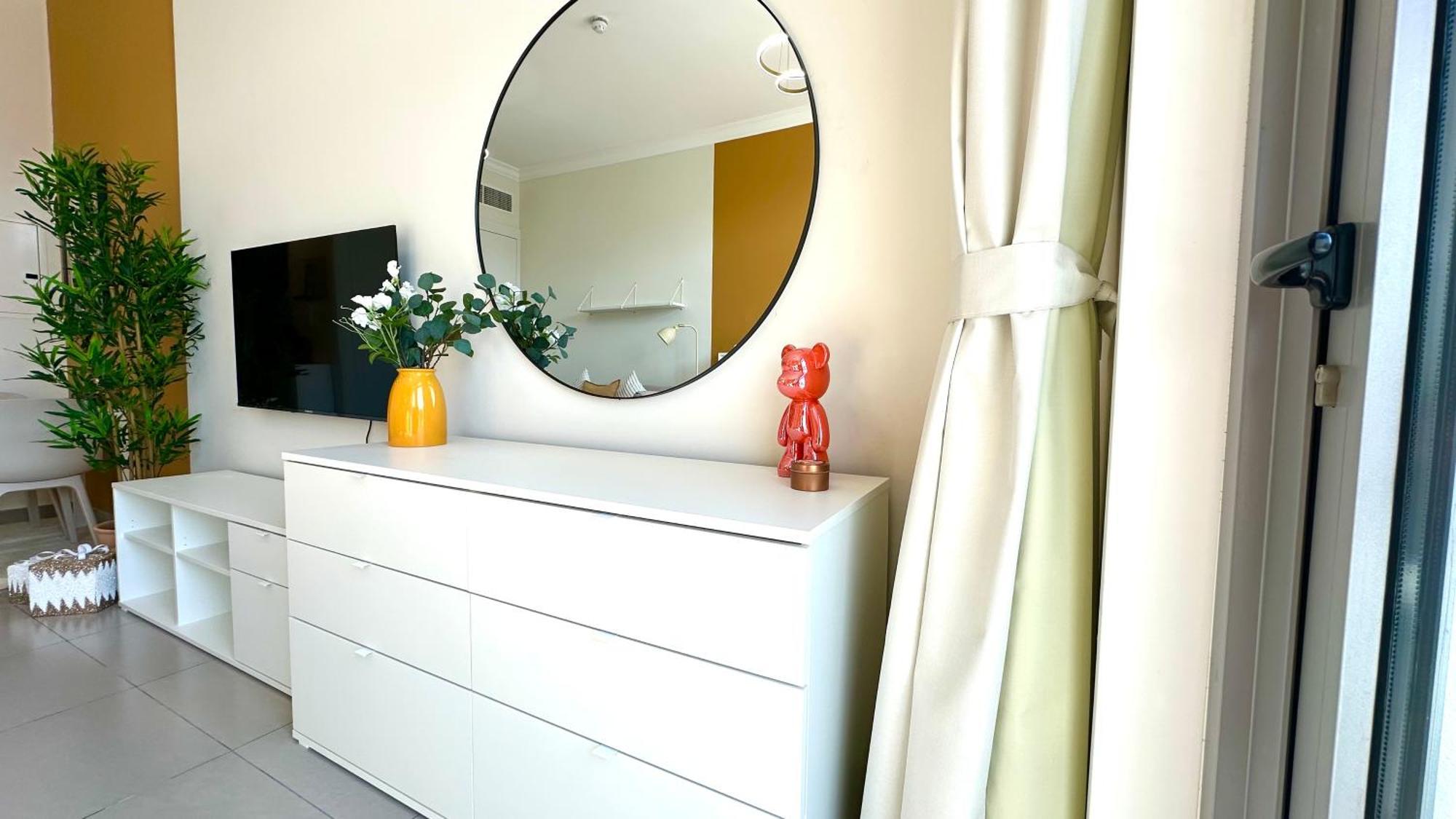 Luxury Bright Near With Pool View Apartamento