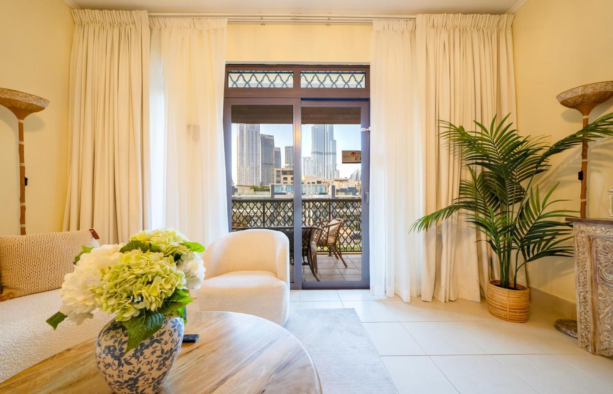 Newarabian Yasoon1 2br Downtown Appartement *