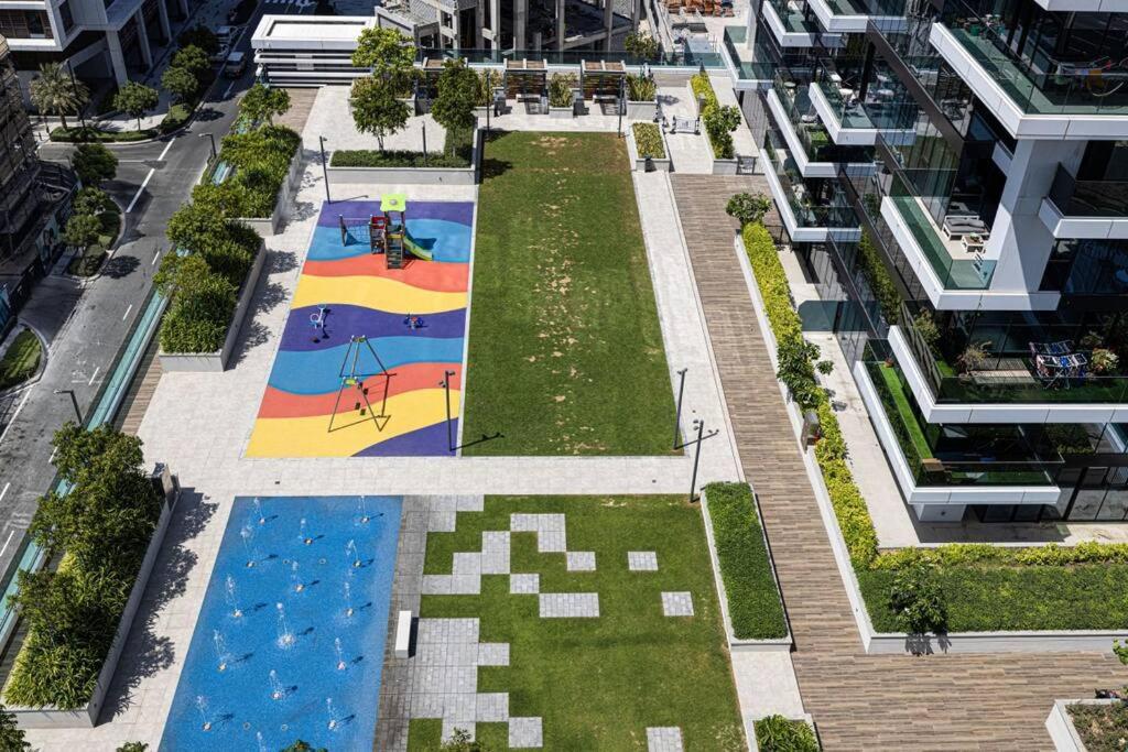 Chic 2 Bed Near Trade Centre With 5 Star Amenities Apartamento Dubai