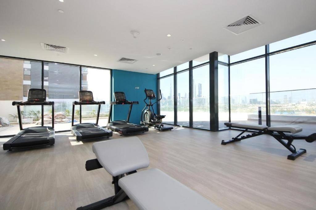 Luxury Near Burj Khalifa In Azizi Riviera Apartment