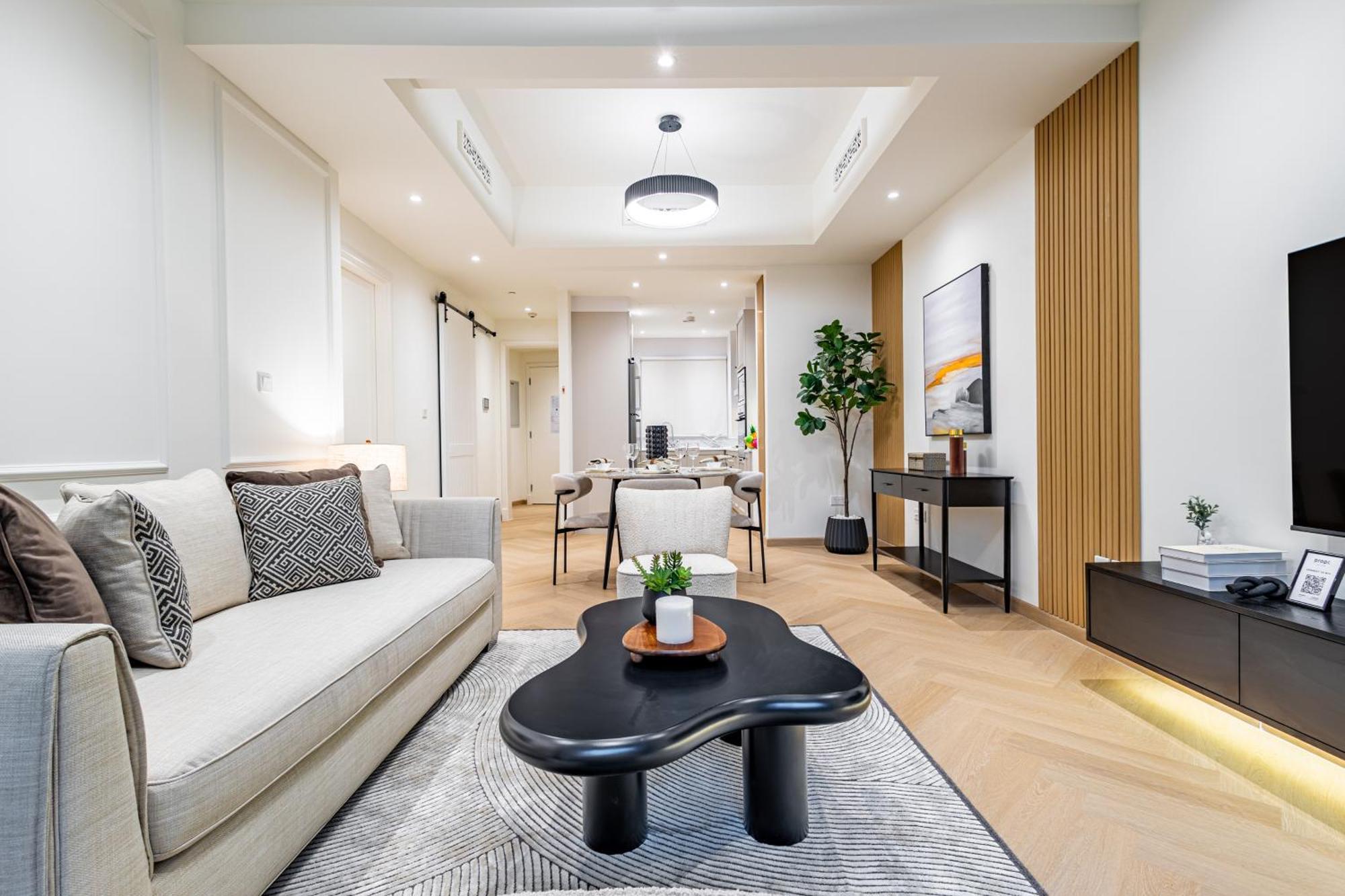 Apartemen Upgraded 1br Retreat With Iconic Burj Khalifa Views Dubai