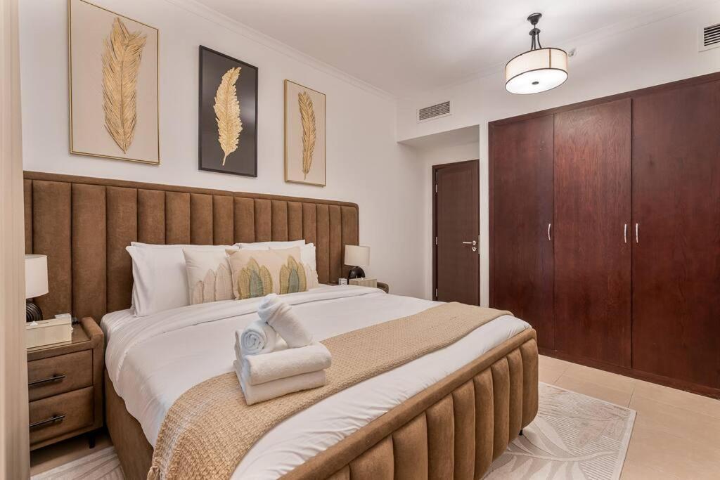 Modern 1-bedroom With Stunning Views * Dubaï