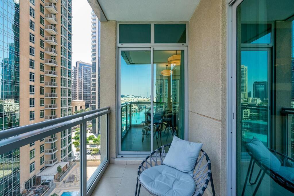 Appartement Modern 1-bedroom With Stunning Views Dubaï