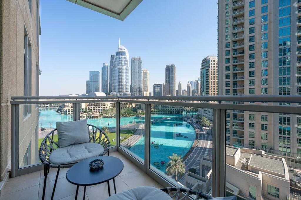 Modern 1-bedroom With Stunning Views Appartement *