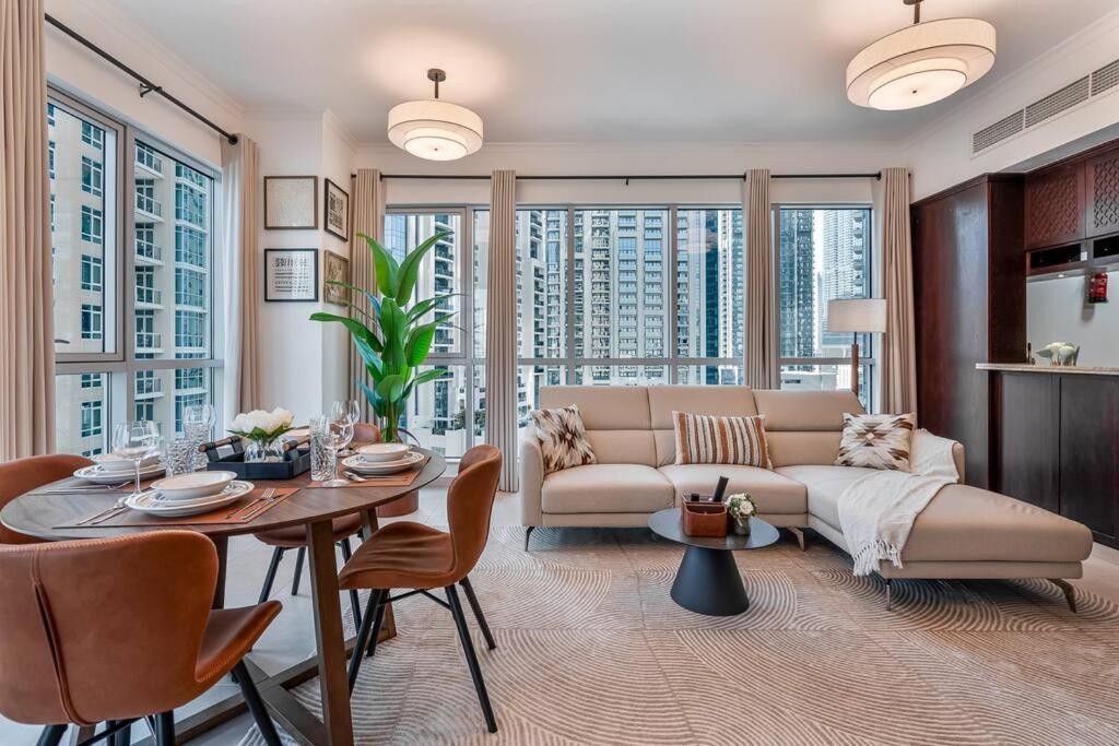 Modern 1-bedroom With Stunning Views Appartement Dubaï
