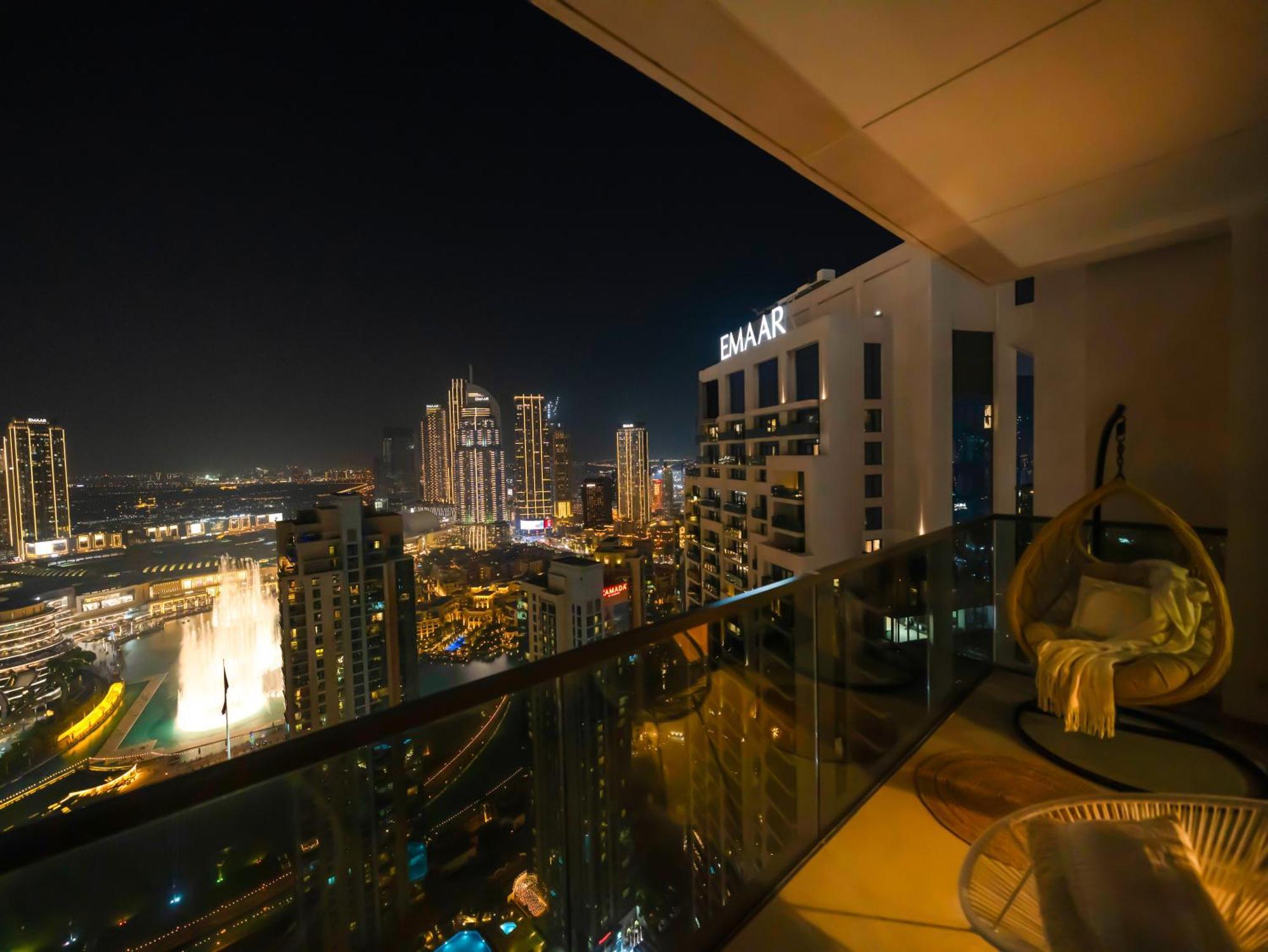 Wabi-sabi Style Fountain-view 4 Bedroom In The Sky Dubaï