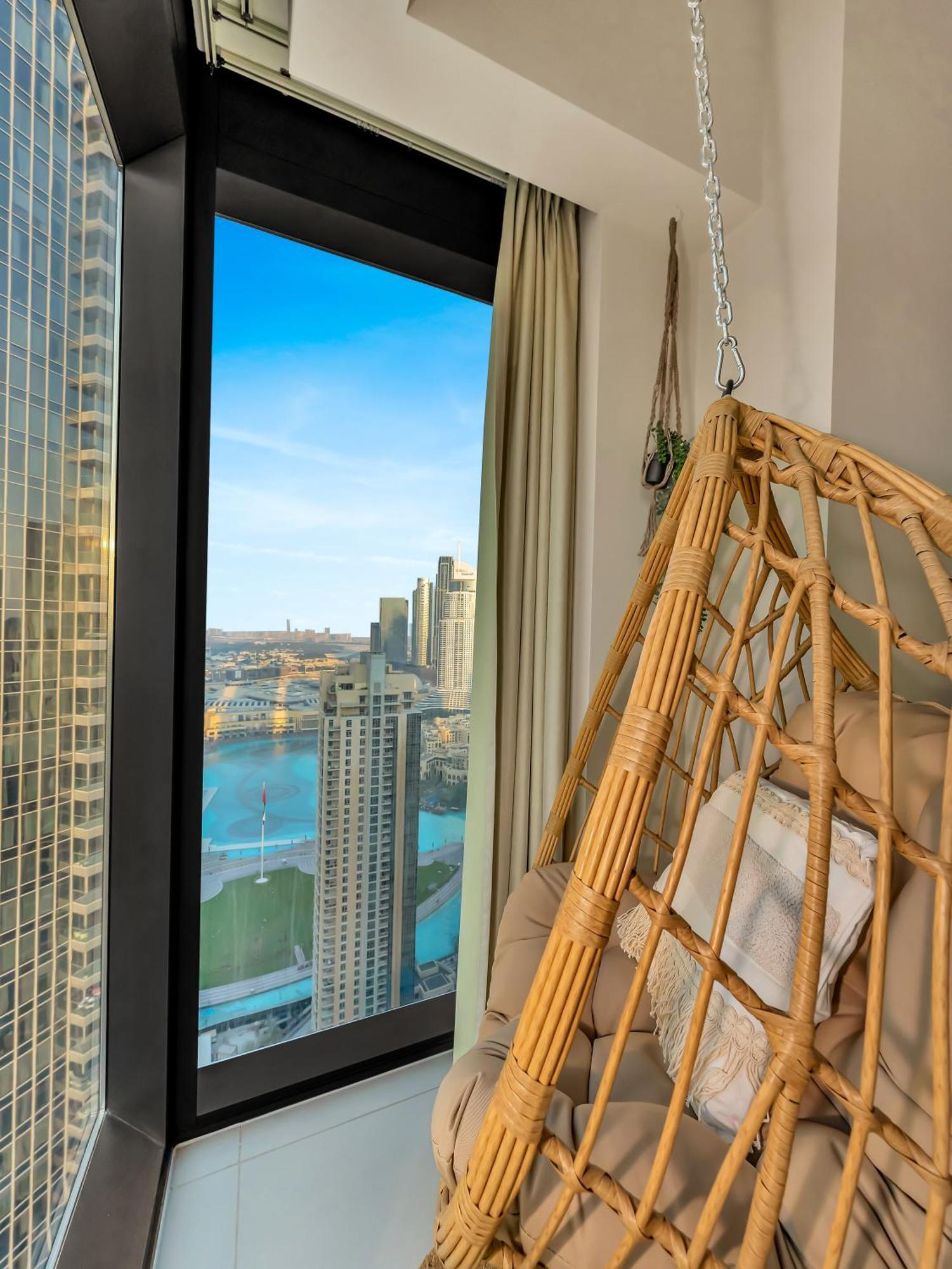 Wabi-sabi Style Fountain-view 4 Bedroom In The Sky Appartement *