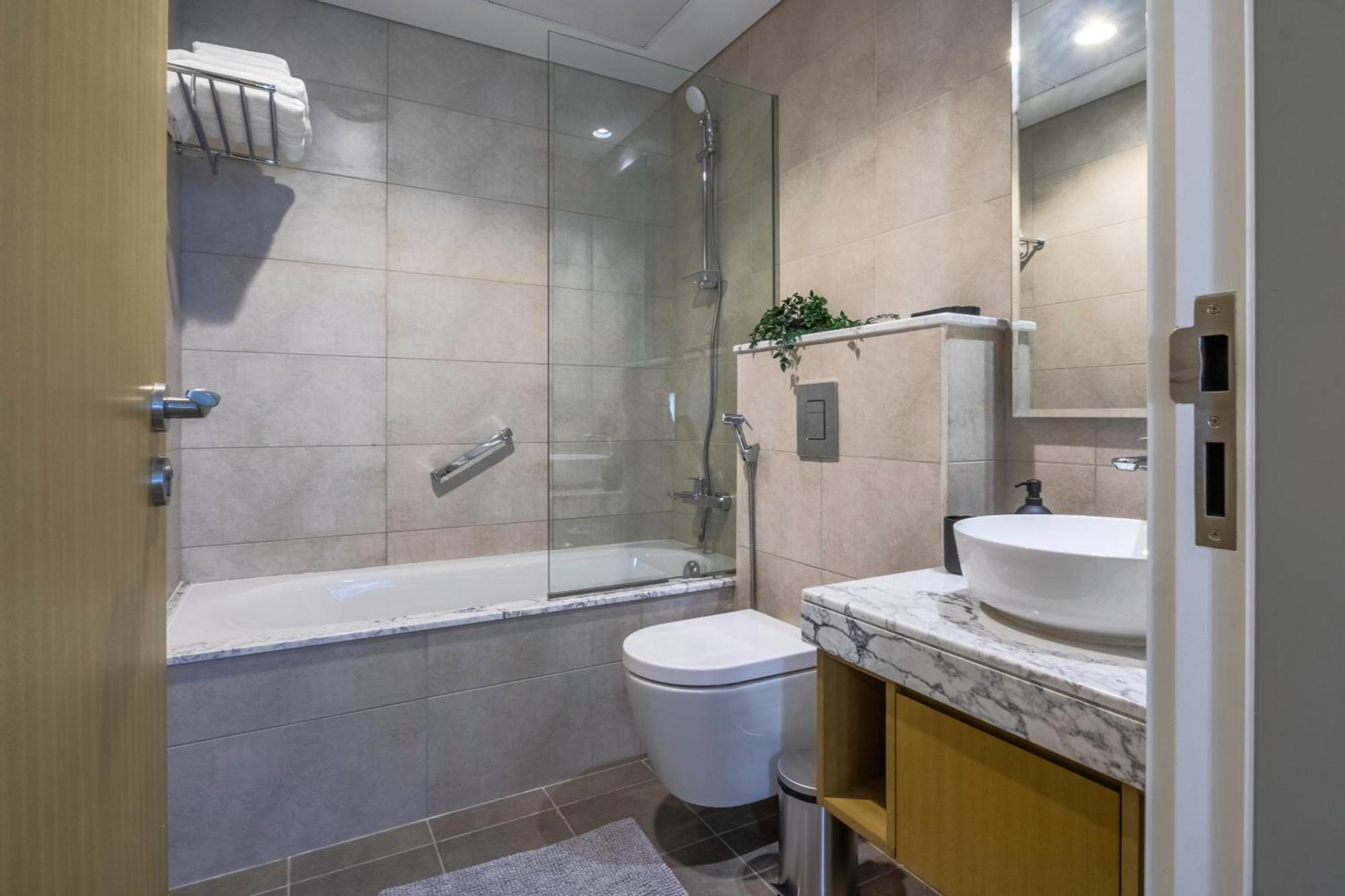 51st Floor Canal View 2br Luxe Flat - Downtown Appartement *