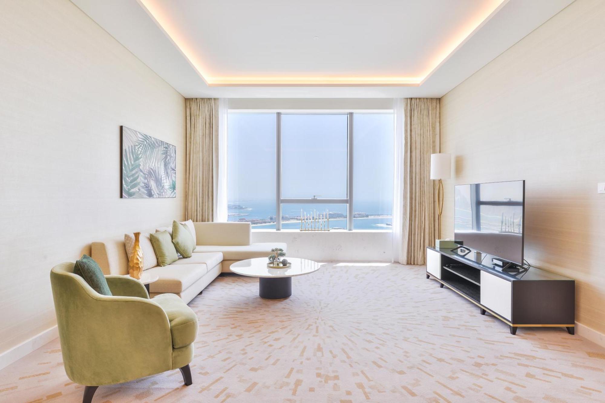 Ultra Luxury Palm Tower With Shared 5 Star Facilities By Qstay Lägenhetshotell Dubai