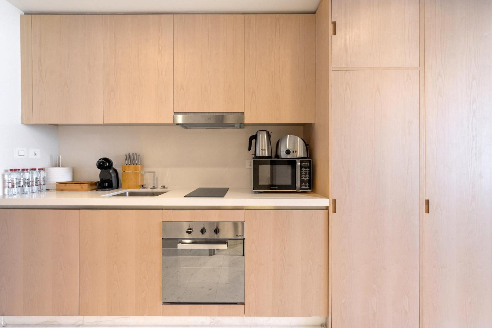 Ultra Luxury Palm Tower With Shared 5 Star Facilities By Qstay Lägenhetshotell Dubai