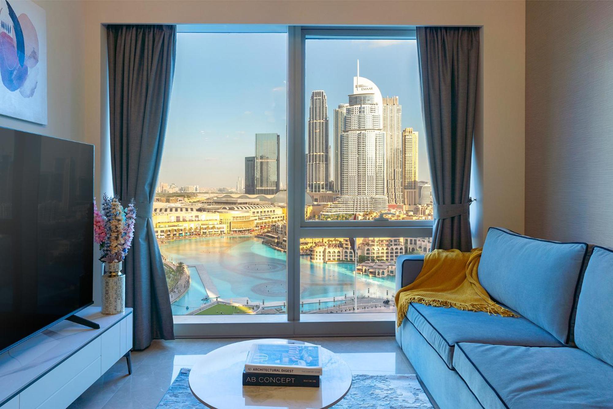 Prime Location - Full Burj Khalifa & Dancing Fountains Show - 1704 *
