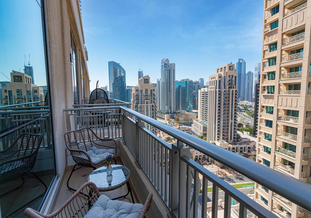 Luxurious One Bedroom With Burj Khalifa View Appartement *