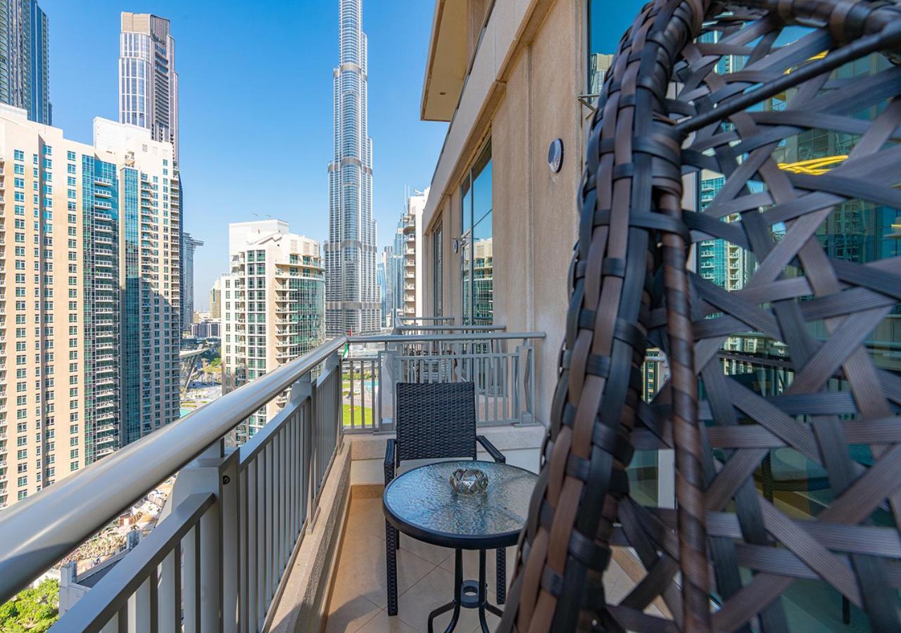 Luxurious One Bedroom With Burj Khalifa View Appartement *