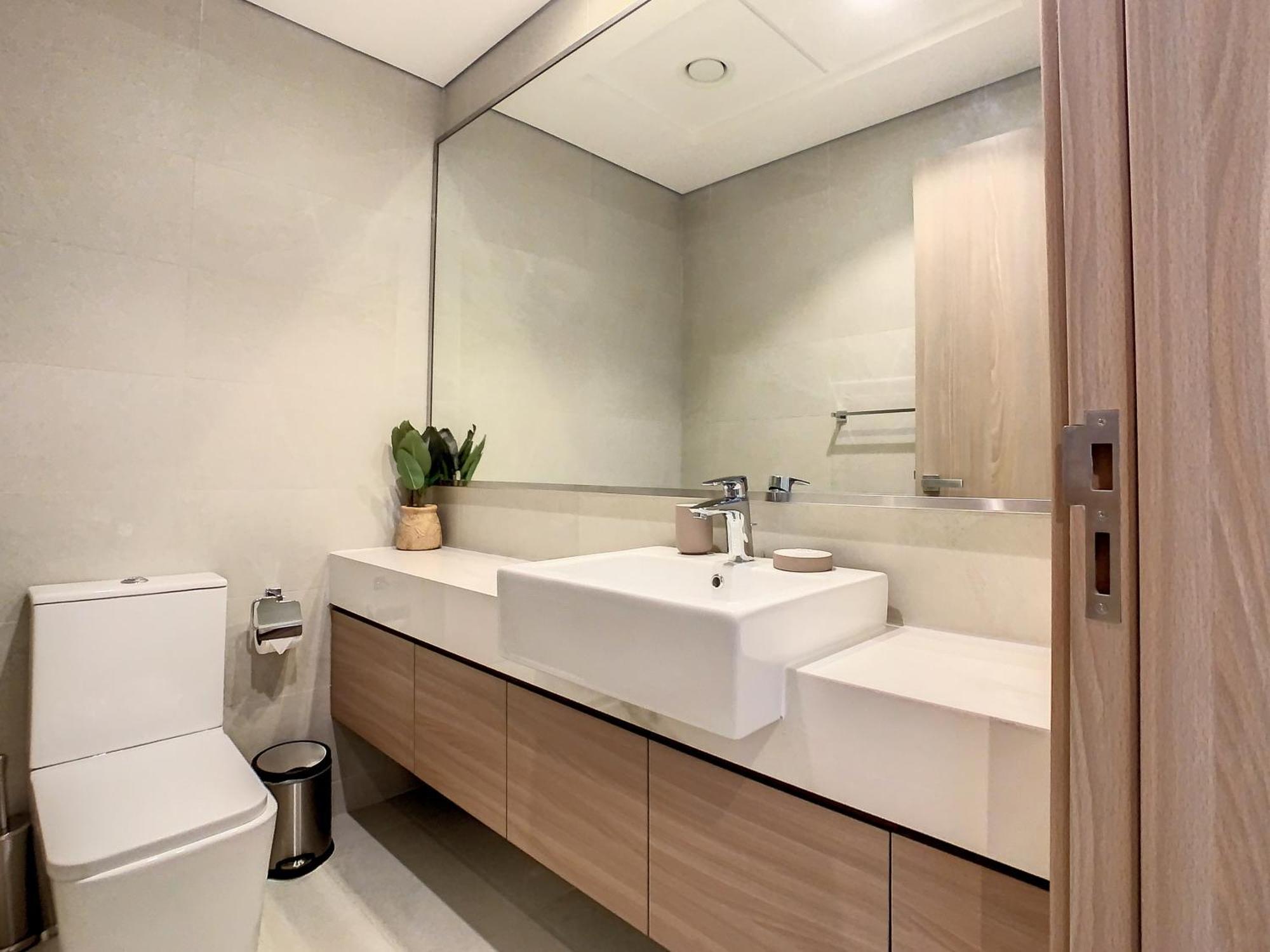 Apartamento Modern Near Dxb Airport Sleeps 4 *