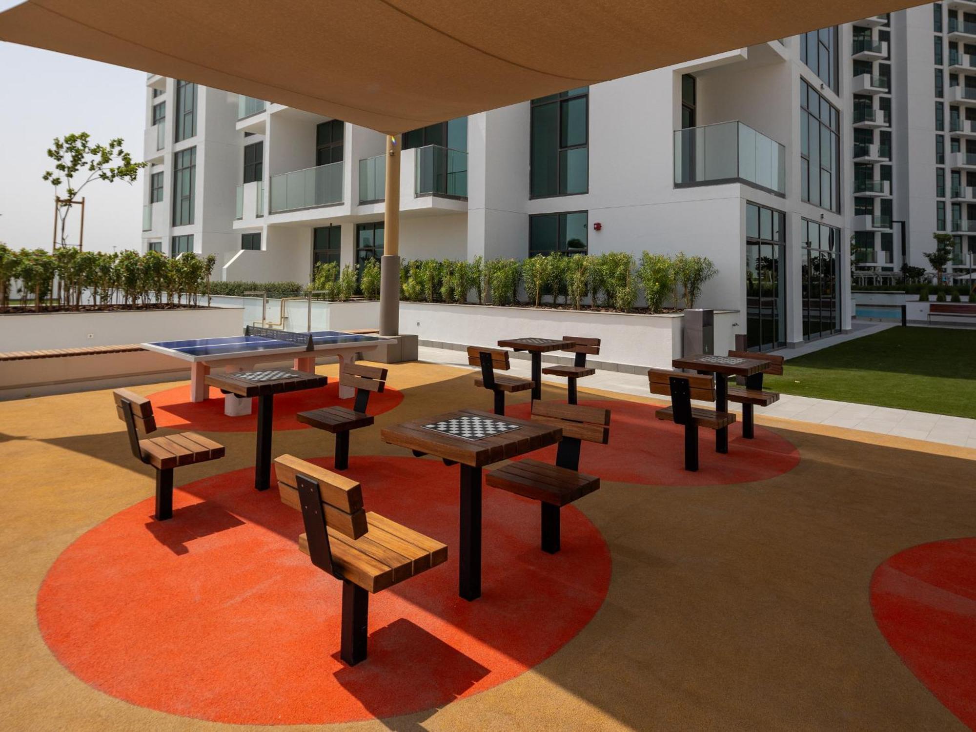 Modern Near Dxb Airport Sleeps 4 Dubái