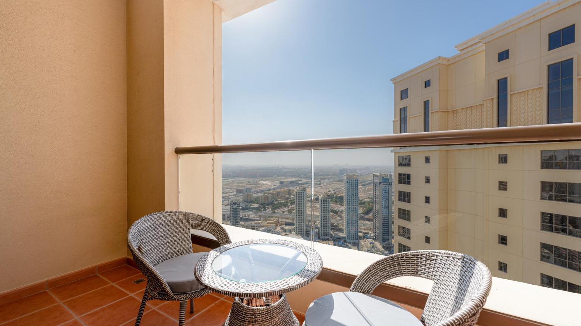 Regent Sea View 2br Jbr Walk - Next To Bluewater Island & Eye * Dubái