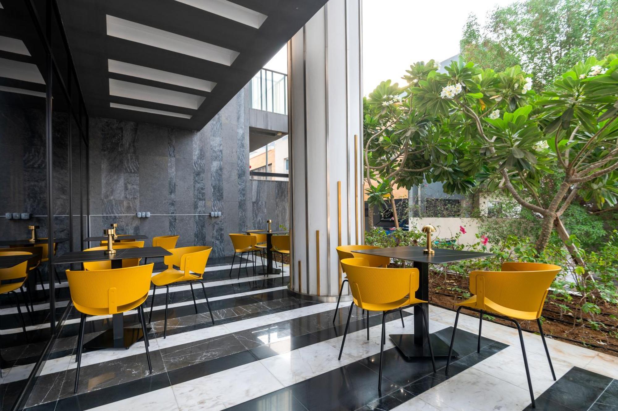 Apartahotel Izzzi Life Mint *