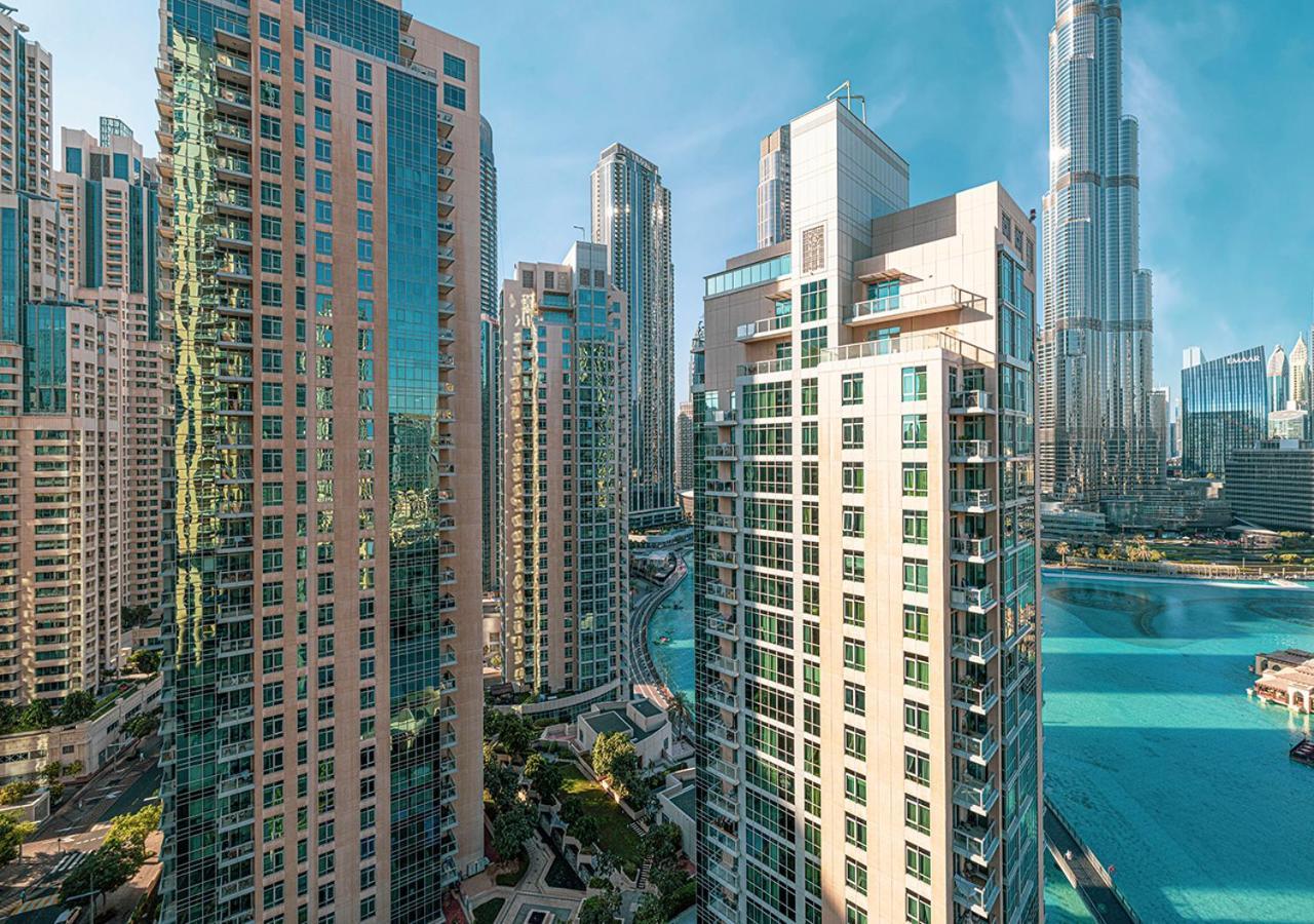 Stunning 2 Bedroom Burj Khalifa Fountain Views *