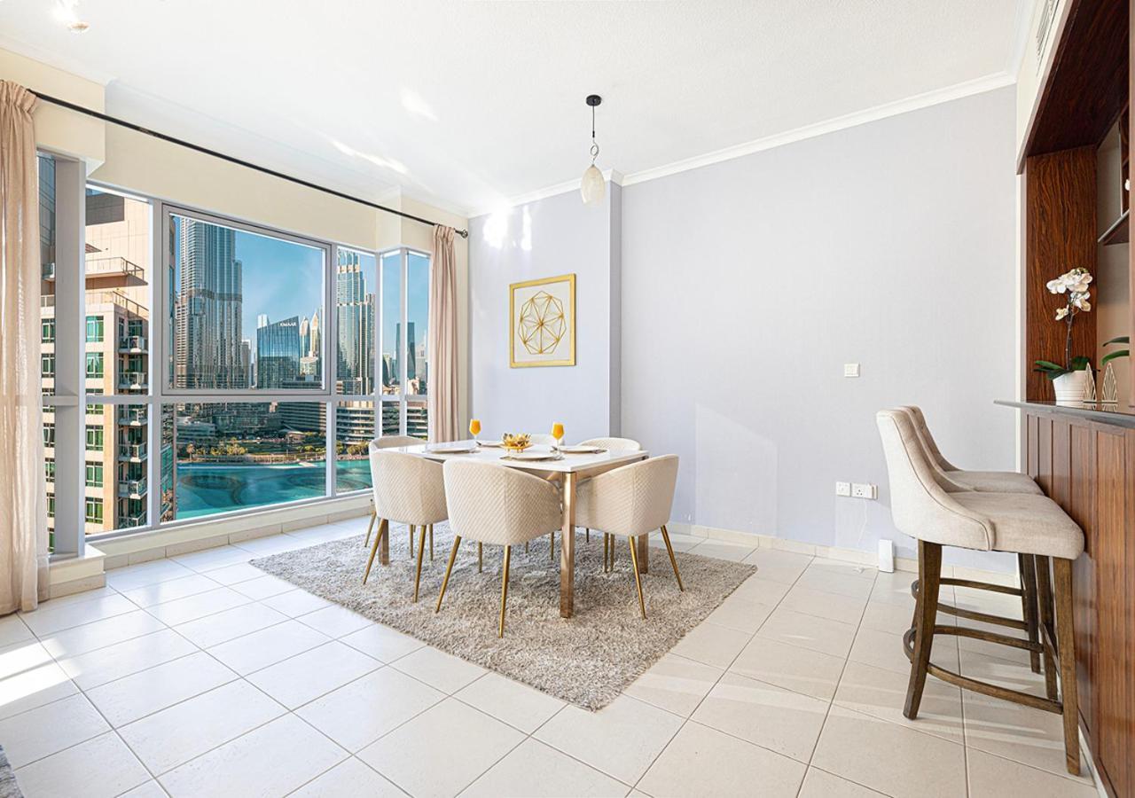 Stunning 2 Bedroom Burj Khalifa Fountain Views Dubai