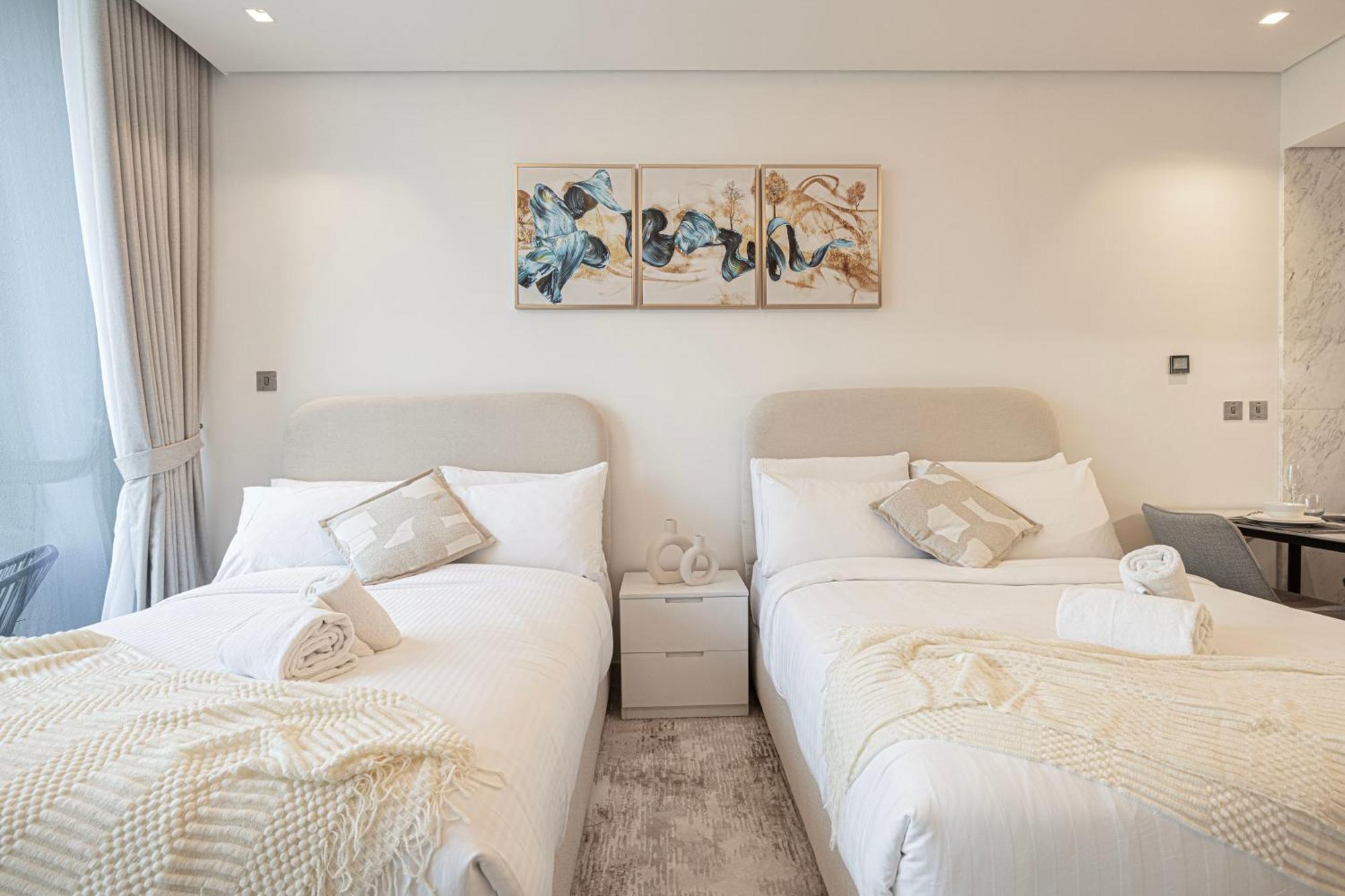 Outstanding New With 2 Double Beds,in Downtown Appartement *