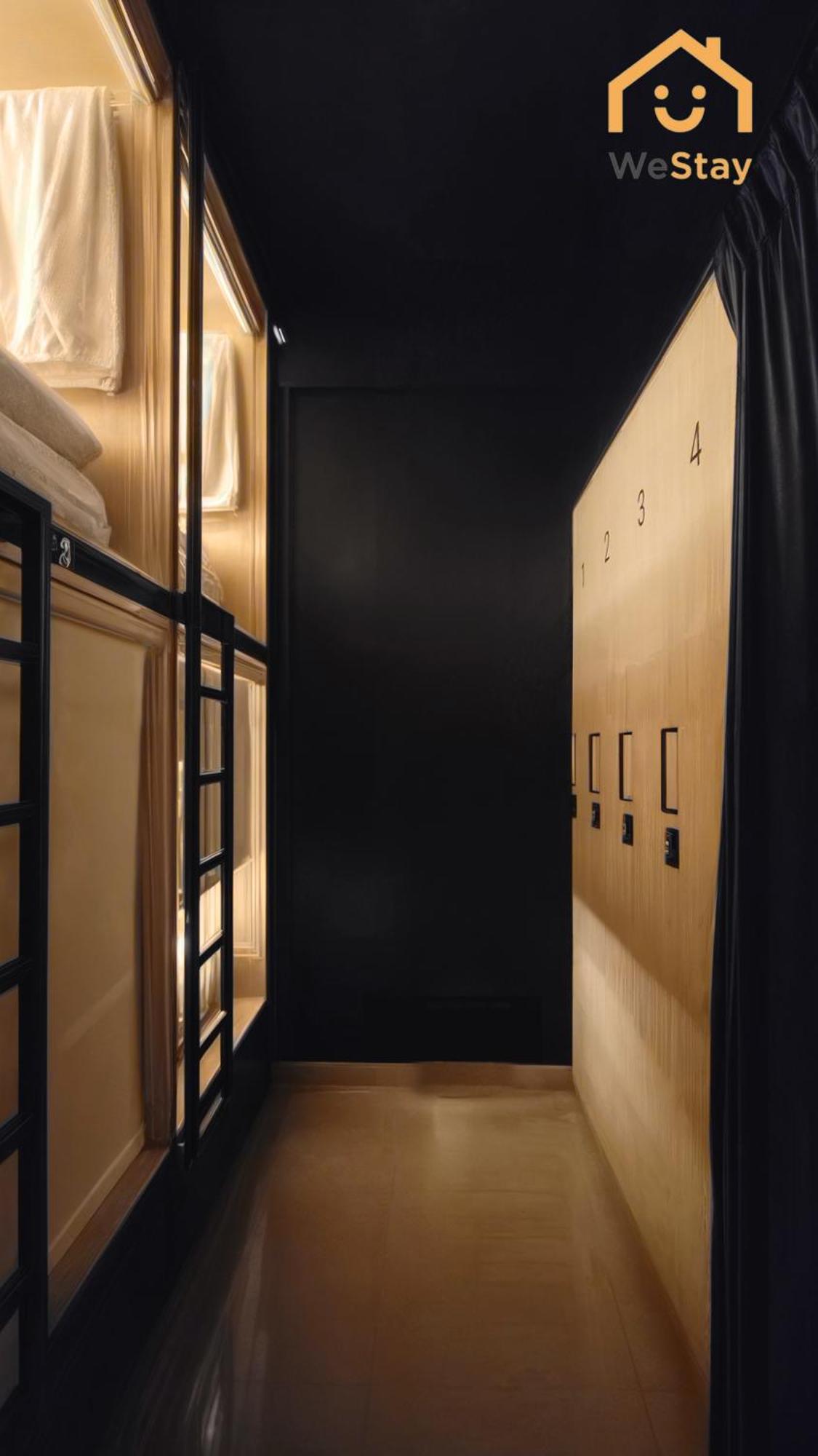 Westay Capsule Capsule hotel *