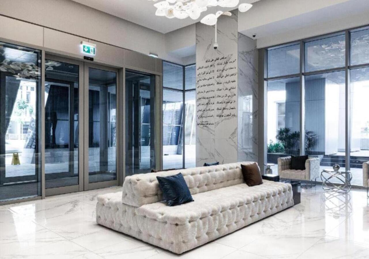 Apartament Quickstay 19 J One Stylish Modern Dubai