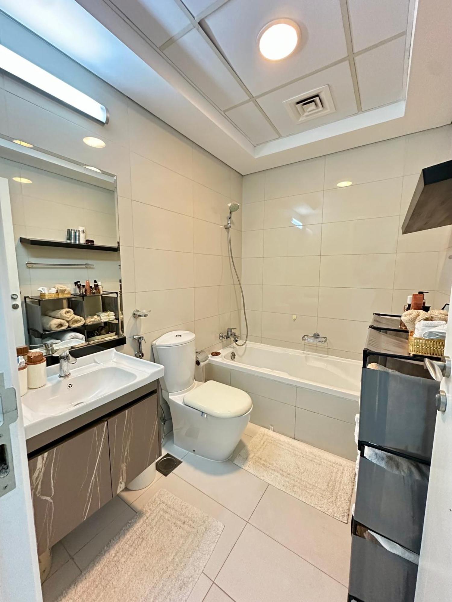 1 Bedroom In The Heart Of Business Bay Dubai