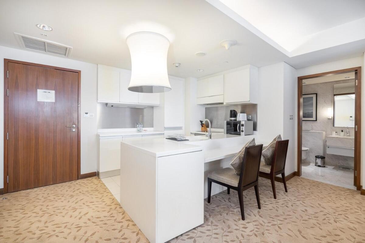 Apartment Elegant Studio Perfect For 2 At The Address Mall *