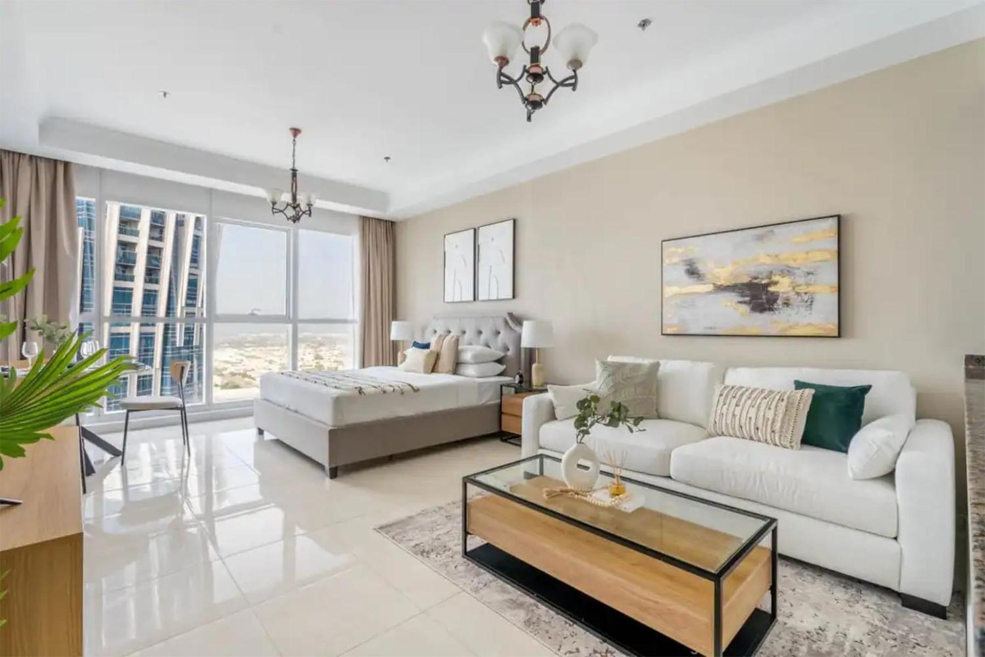 Luxurious With Canal View In Court Tower