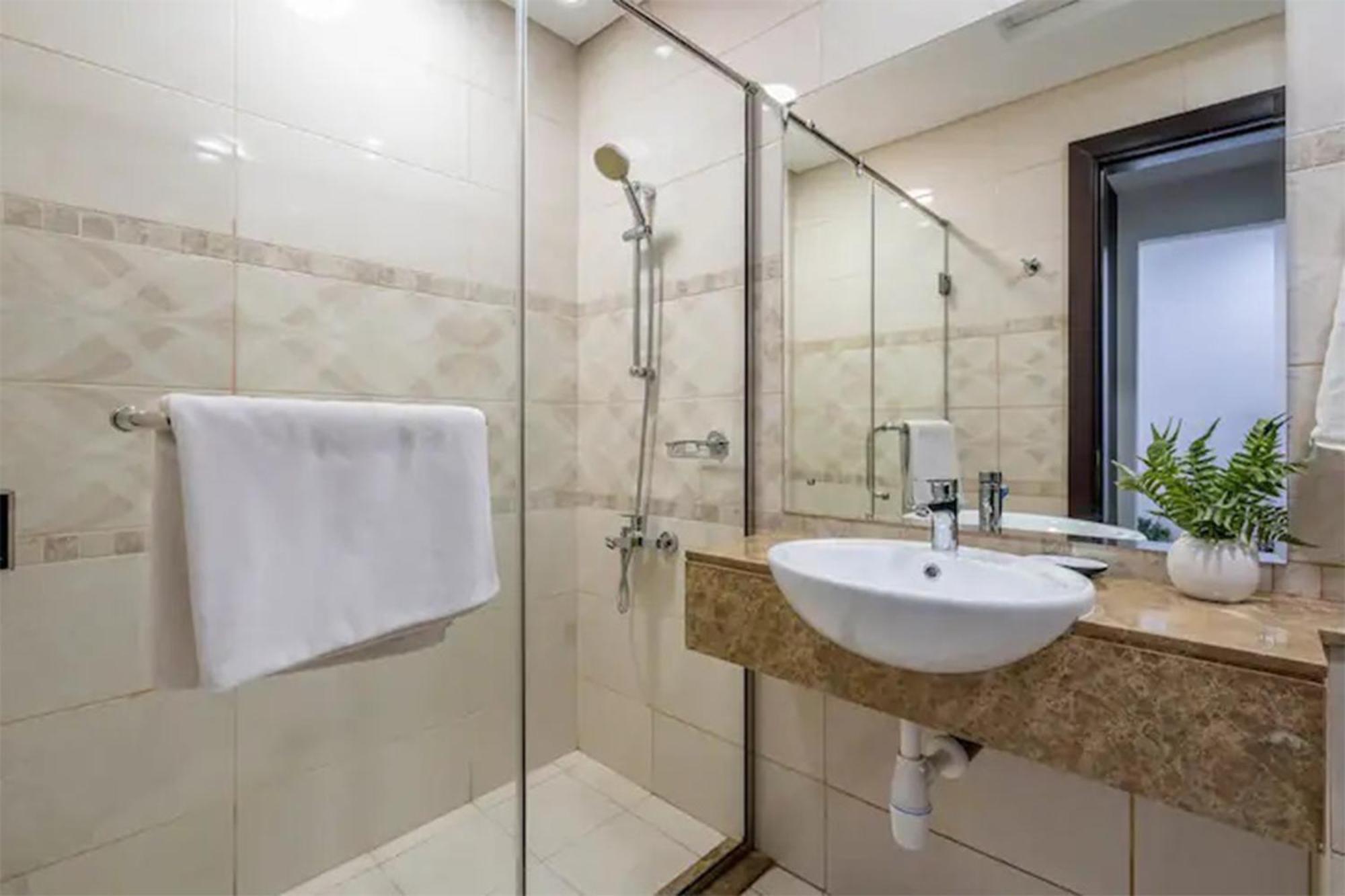 Appartement Luxurious With Canal View In Court Tower
