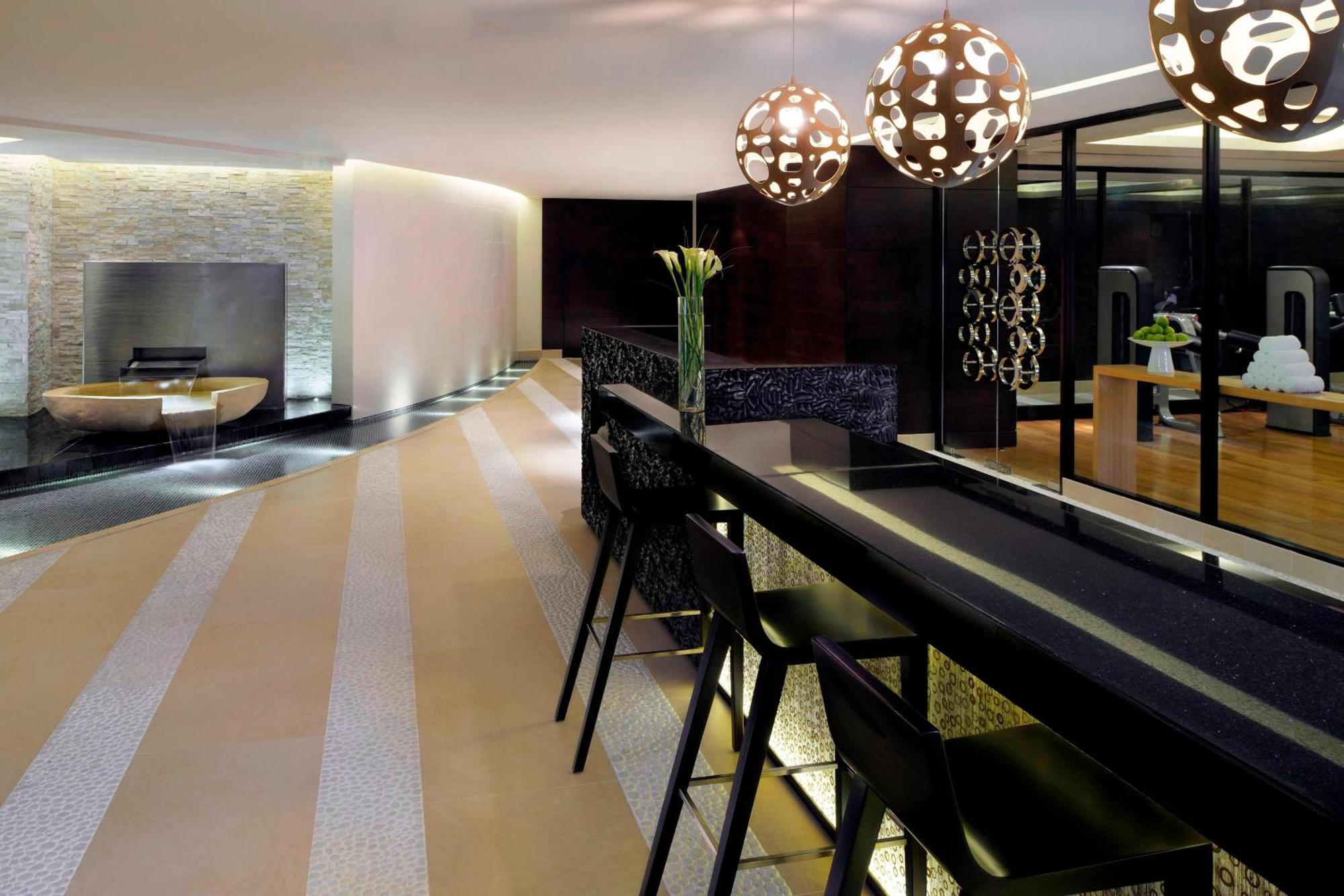 Hotel Marriott Al Jaddaf 5*