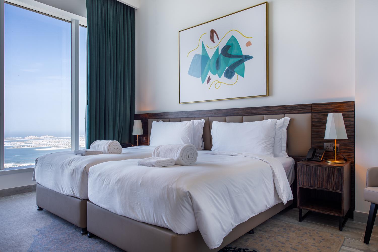 Stunning Views & Palm Marina Views & 39th Floor Dubaï