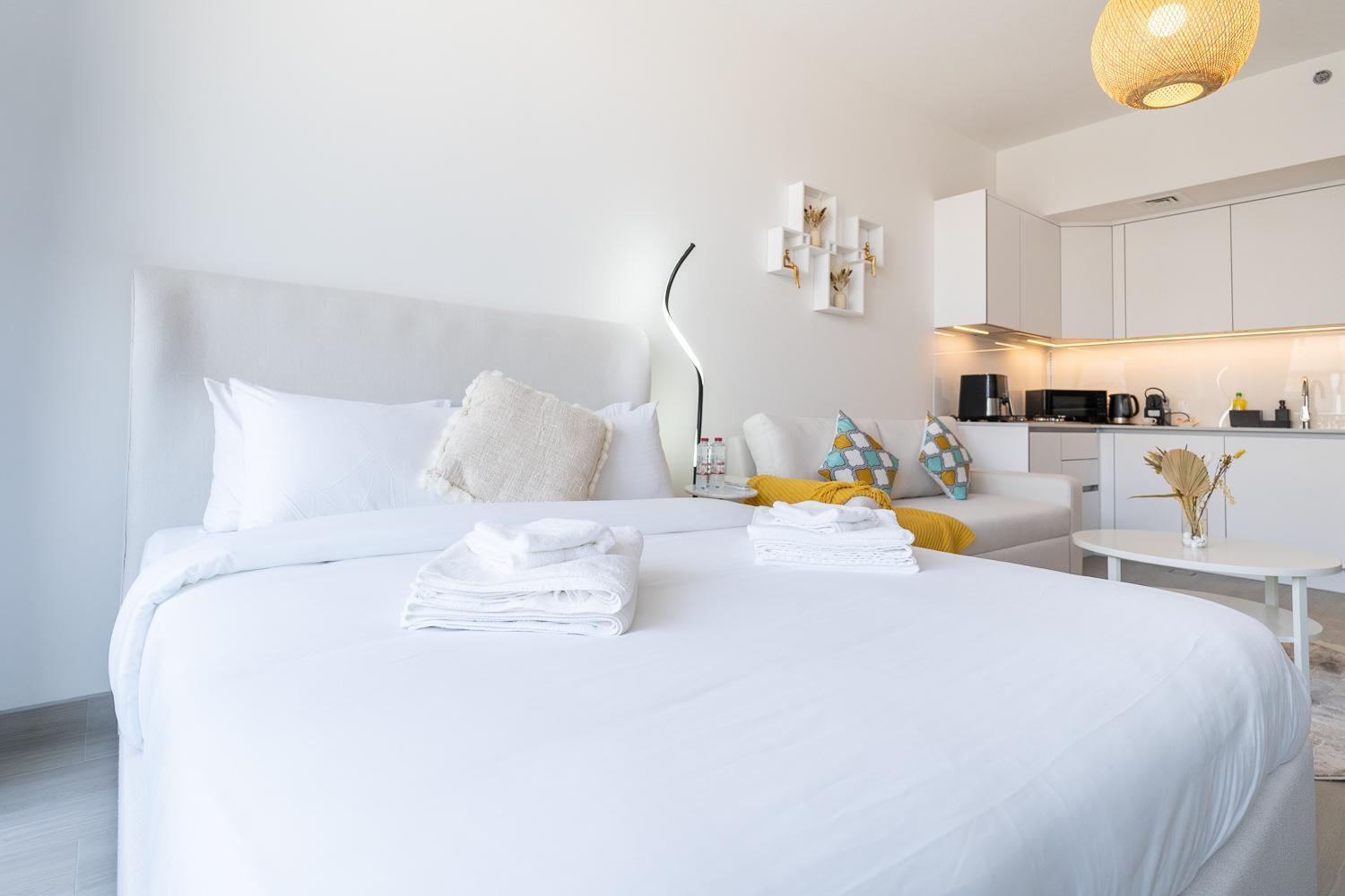 Appartement Brand New & Modern In Jvc