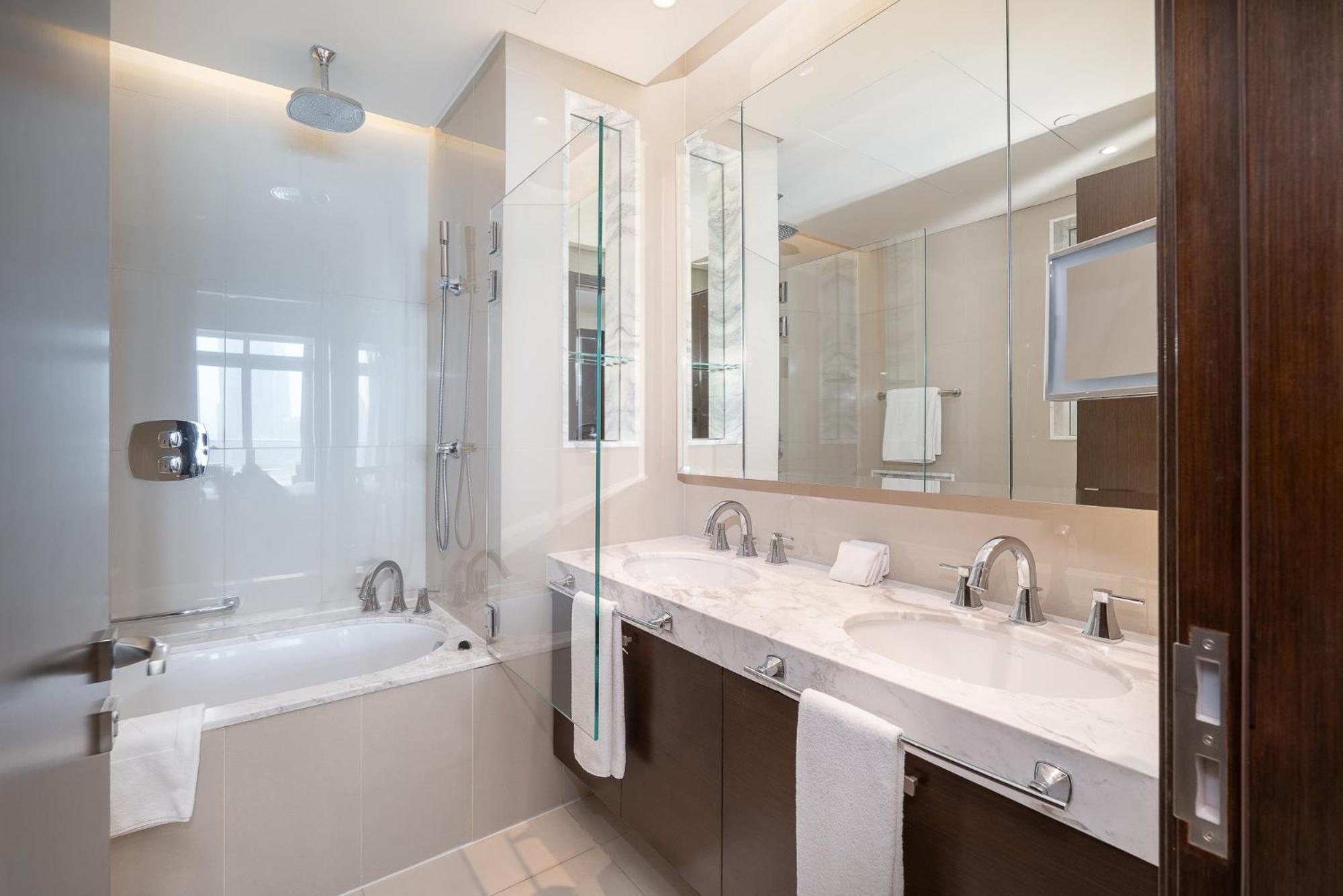 Elegant 1br With Burj Khalifa Views * Dubaï