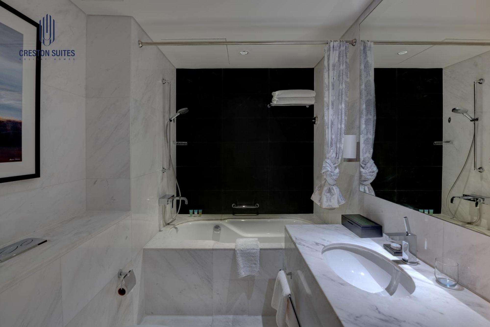 Creston Mall Residences Appartement