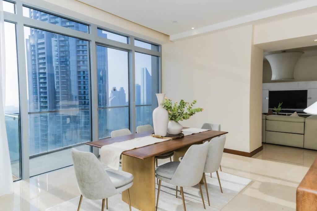 Creston Mall Residences Appartement