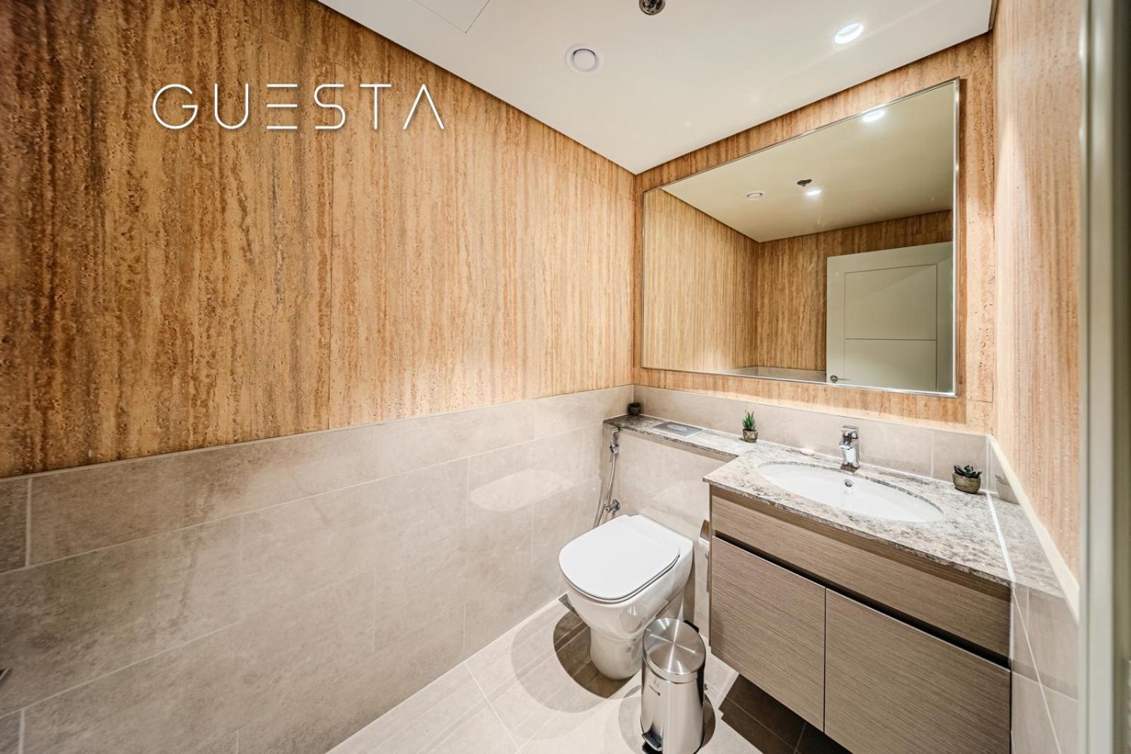 Tower 1 By Emaar - Fountain View, Downtown Apartment
