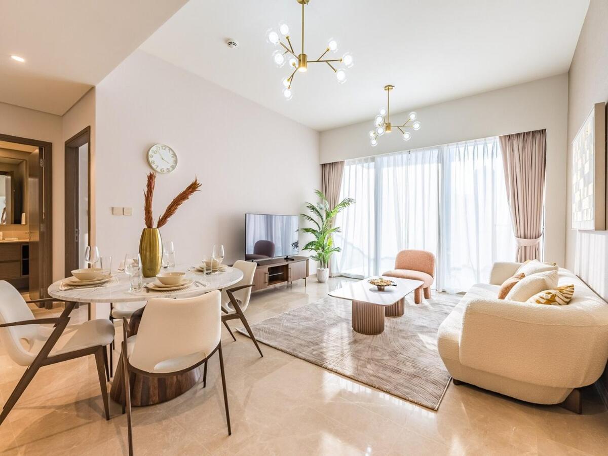 Luxurious 1br Grande Signature *