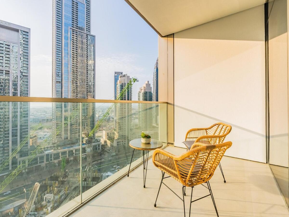 Luxurious 1br Grande Signature