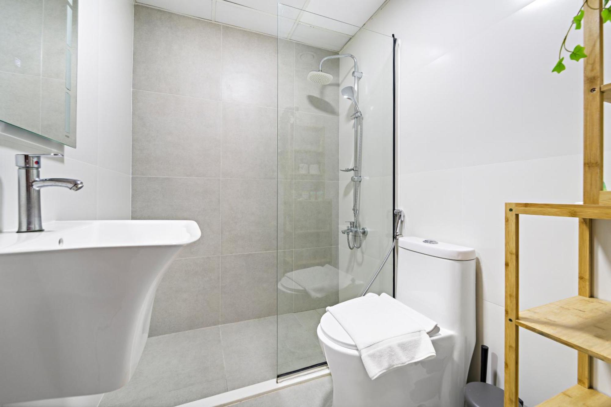 Lovely 1br In Manchester Tower With Pool And Gym Apartamento