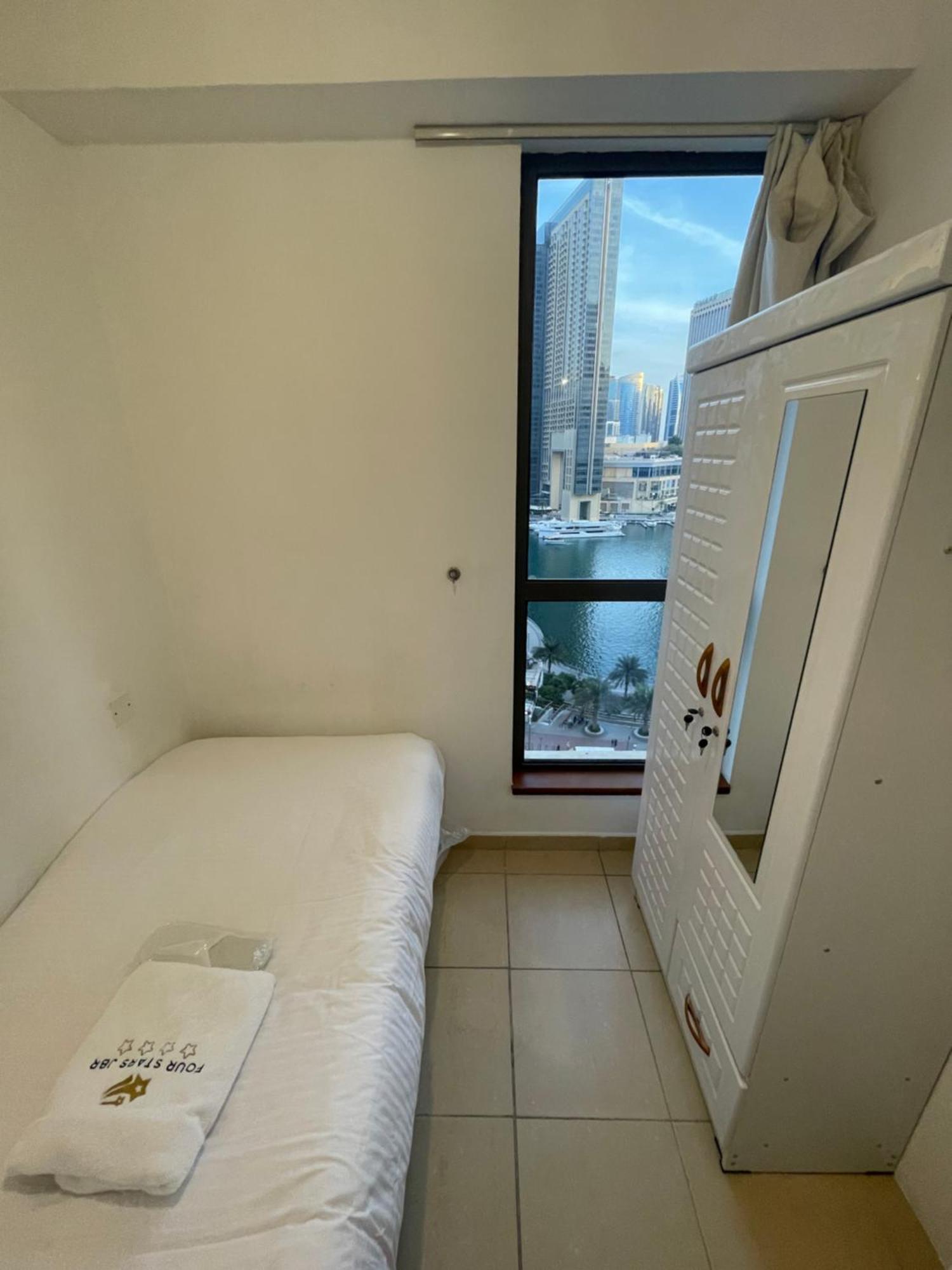 Four Stars Marina Jbr Hotel Dubai