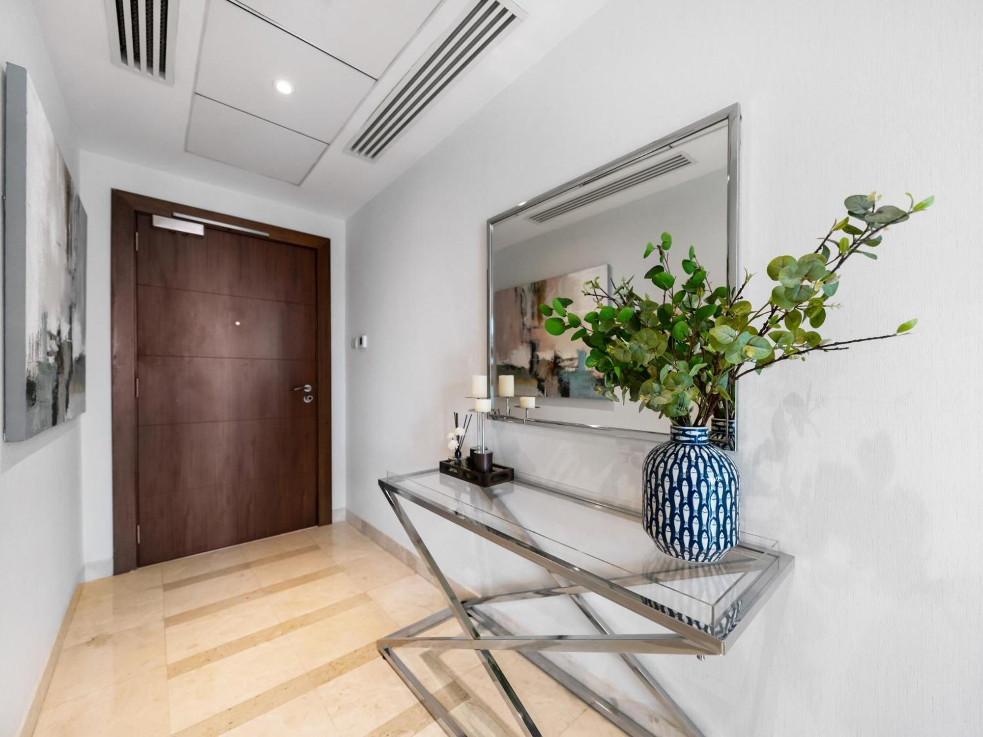 Chic 1br Fountain-view Flat Downtown Burj Khalifa Apartamento Dubái