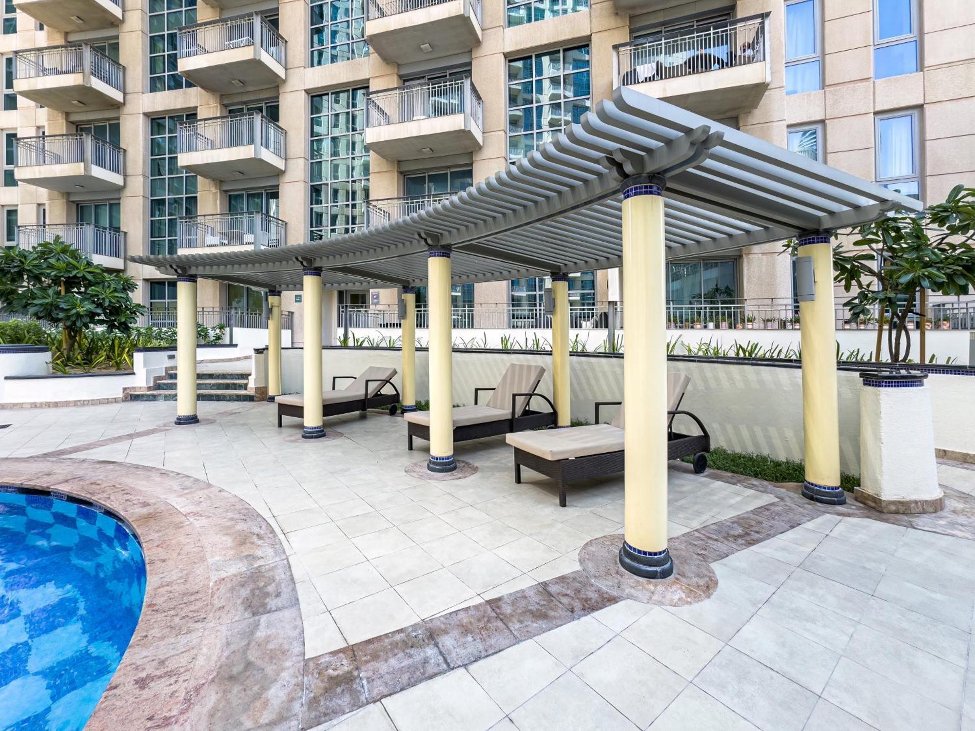 Chic 1br Fountain-view Flat Downtown Burj Khalifa *