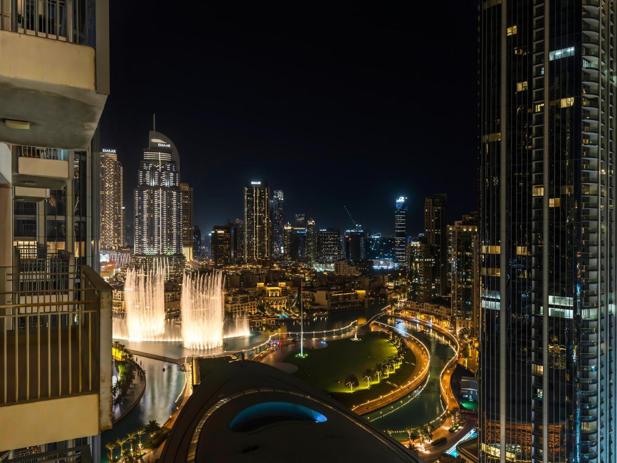 Chic 1br Fountain-view Flat Downtown Burj Khalifa *