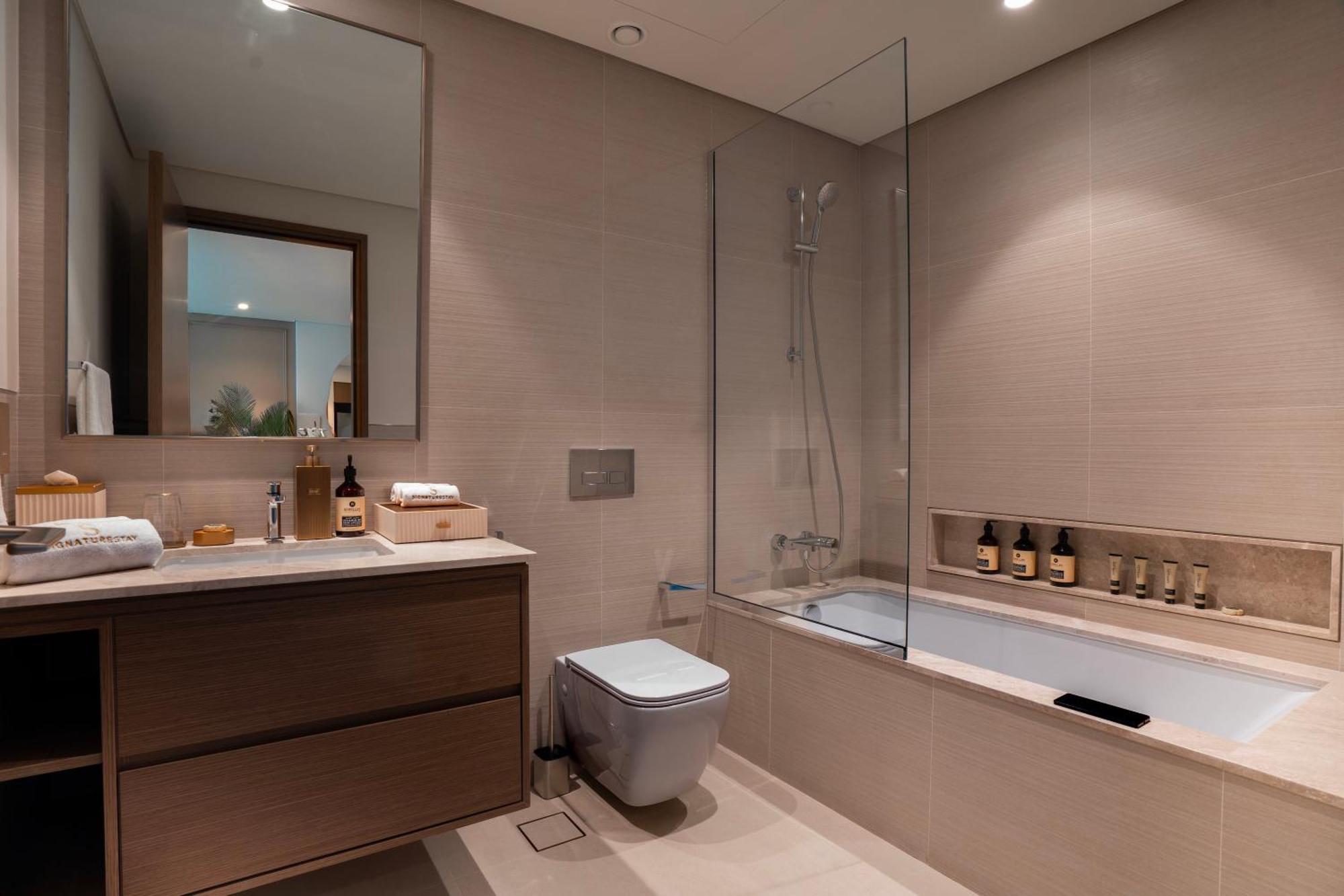 Appartement Luxury 1-bedroom In Downtown I Walk To Mall And Fountains Dubaï