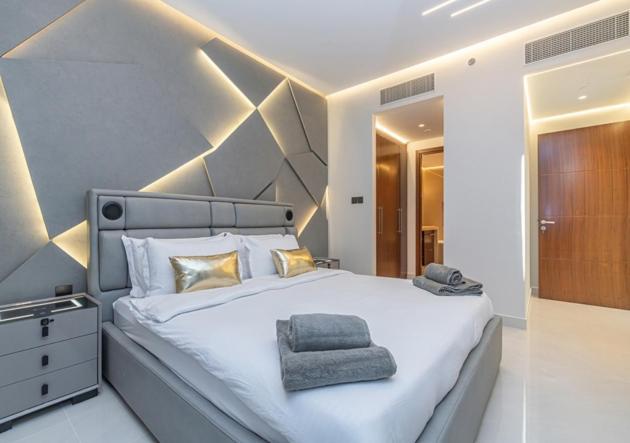 Modern Stylish 2 Bedroom With Burj Khalifa View