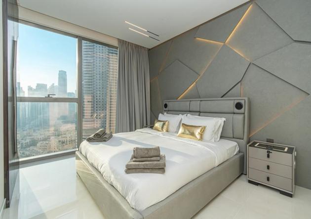 Modern Stylish 2 Bedroom With Burj Khalifa View * Dubaï
