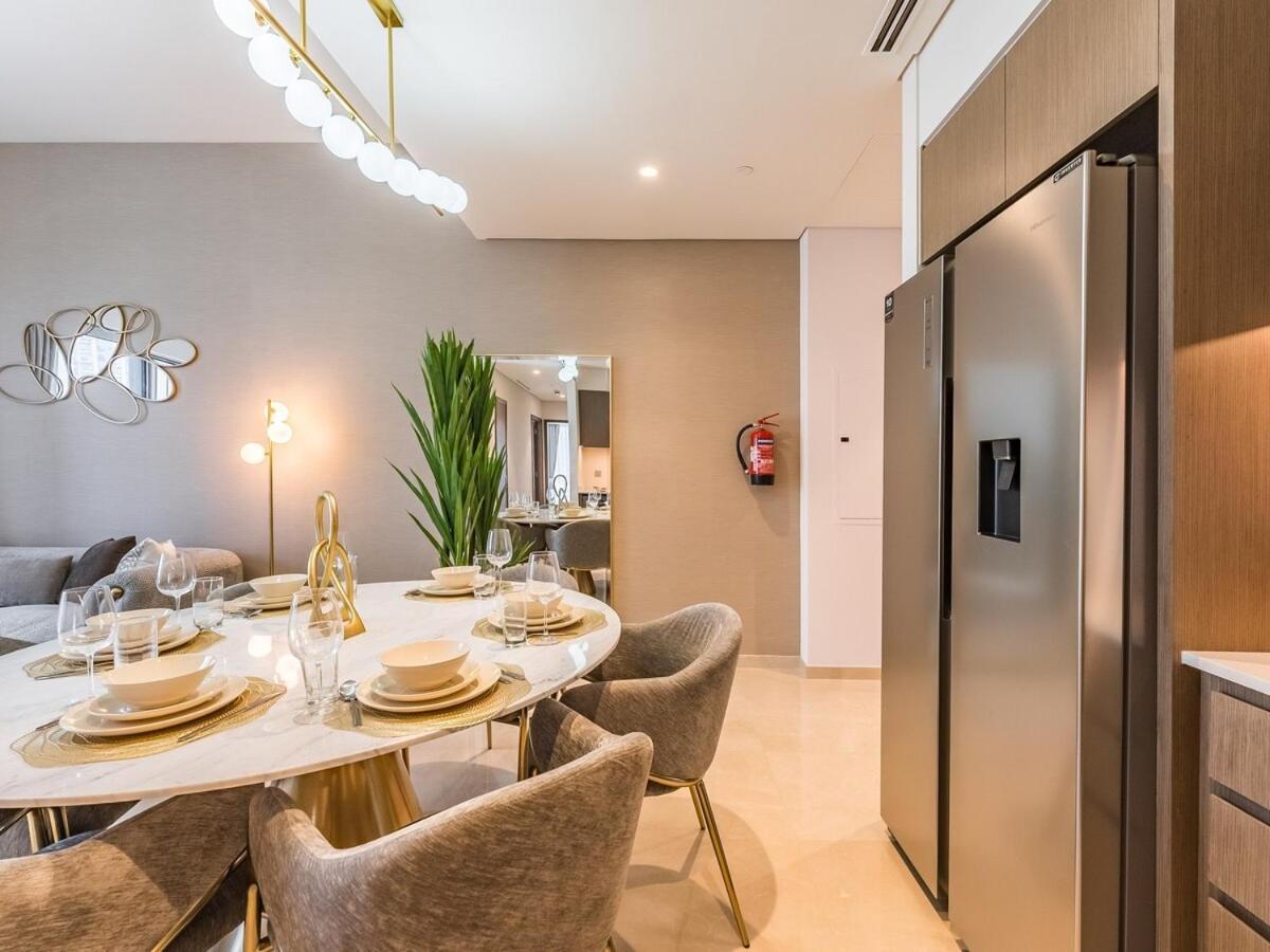 2 Bedroom - Grande Signature - Burj Khalifa View Lägenhet