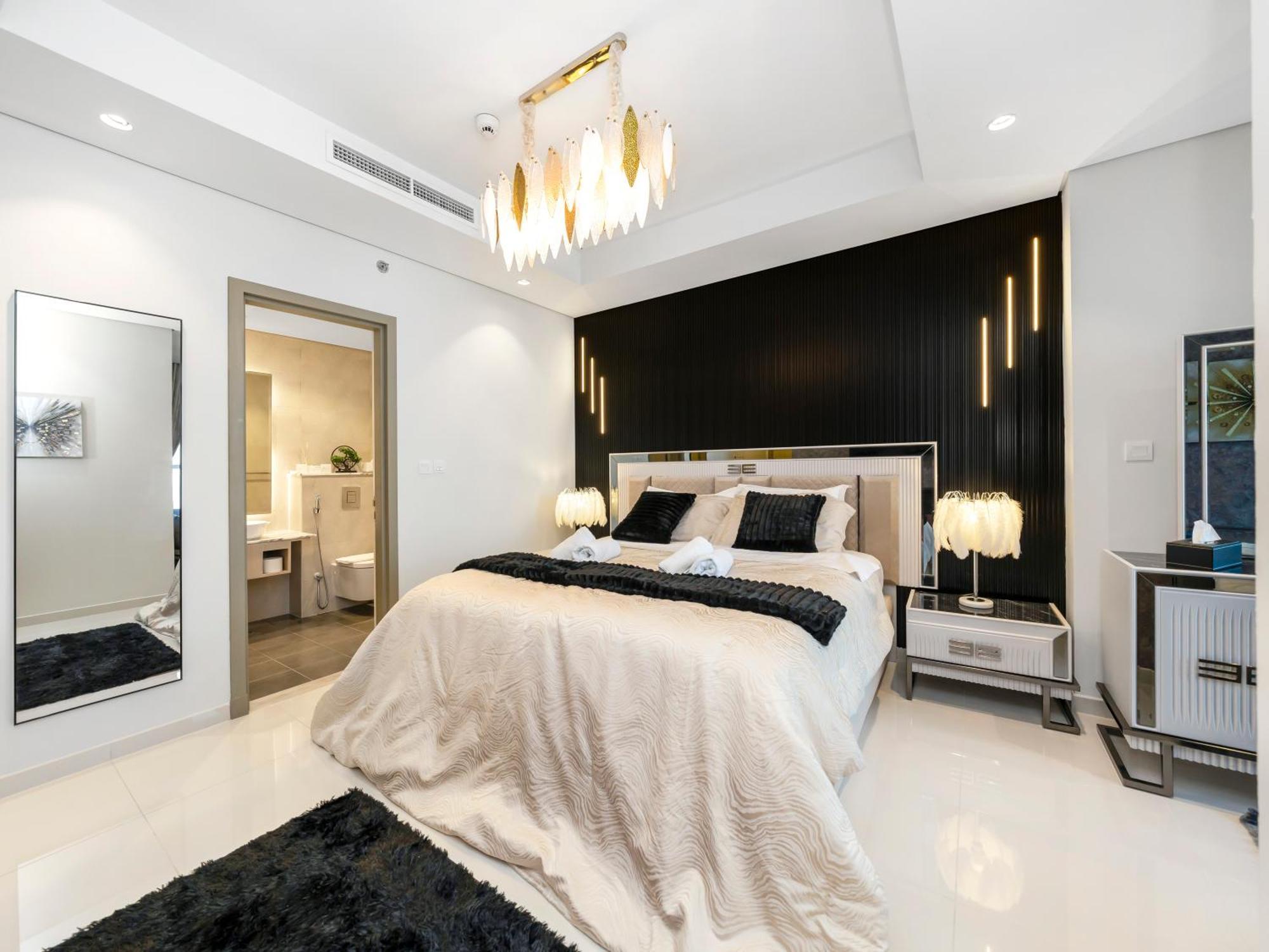 Stunning 2br With Burj View & Infinity Pool Apartament